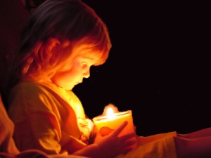 candle & girl